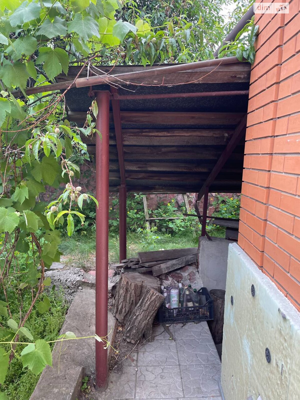 трехэтажный дом с балконом, 291.9 кв. м, кирпич. Продажа в Киеве район Харьковский Массив фото 1 трехэтажный дом с балконом, 291.9 кв. м, кирпич. Продажа в Киеве район Харьковский Массив фото 1