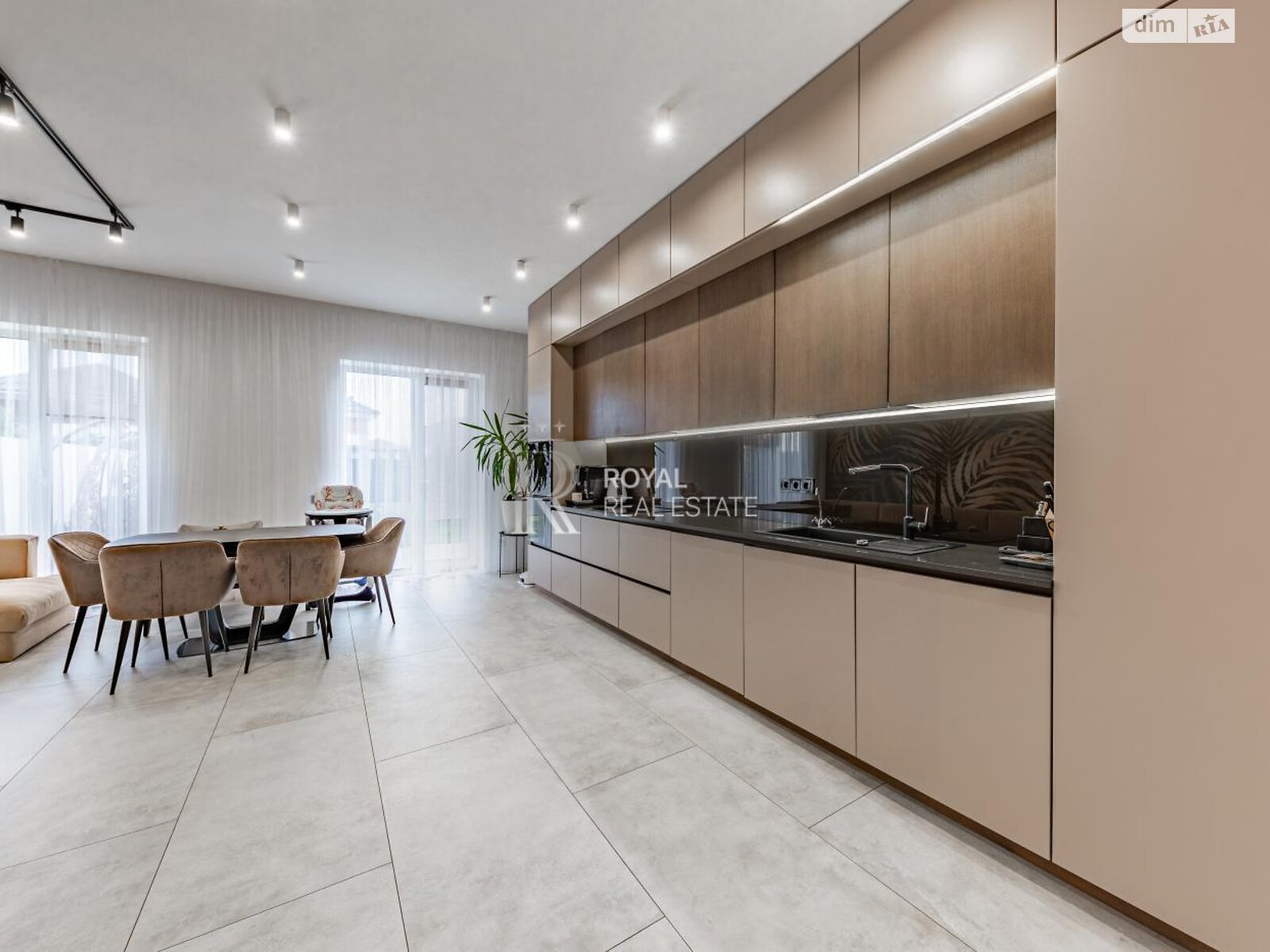 двоповерховий будинок з опаленням, 141.3 кв. м, газобетон. Продаж в Києві, район Жуляни фото 1 двоповерховий будинок з опаленням, 141.3 кв. м, газобетон. Продаж в Києві, район Жуляни фото 1