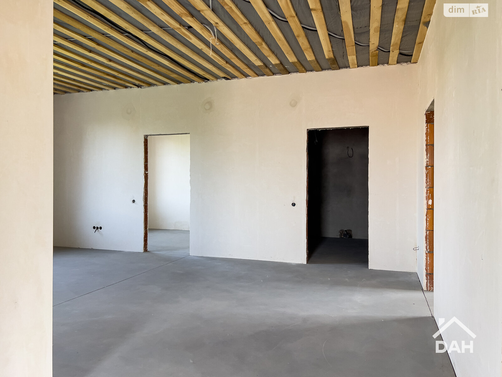 двоповерховий будинок, 290 кв. м, керамічний блок. Продаж в Києві, район Жуляни фото 1 двоповерховий будинок, 290 кв. м, керамічний блок. Продаж в Києві, район Жуляни фото 1