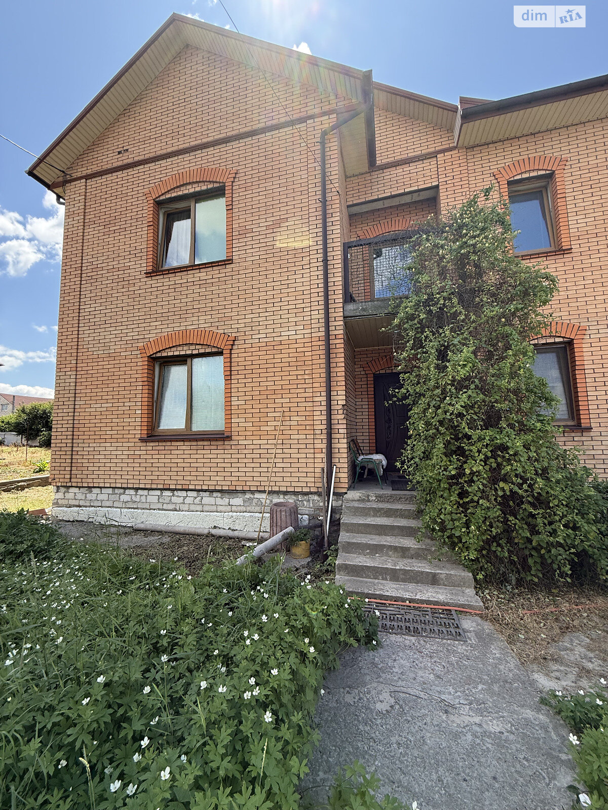 двоповерховий будинок з опаленням, 293.4 кв. м, цегла. Продаж в Києві, район Жуляни фото 1 двоповерховий будинок з опаленням, 293.4 кв. м, цегла. Продаж в Києві, район Жуляни фото 1