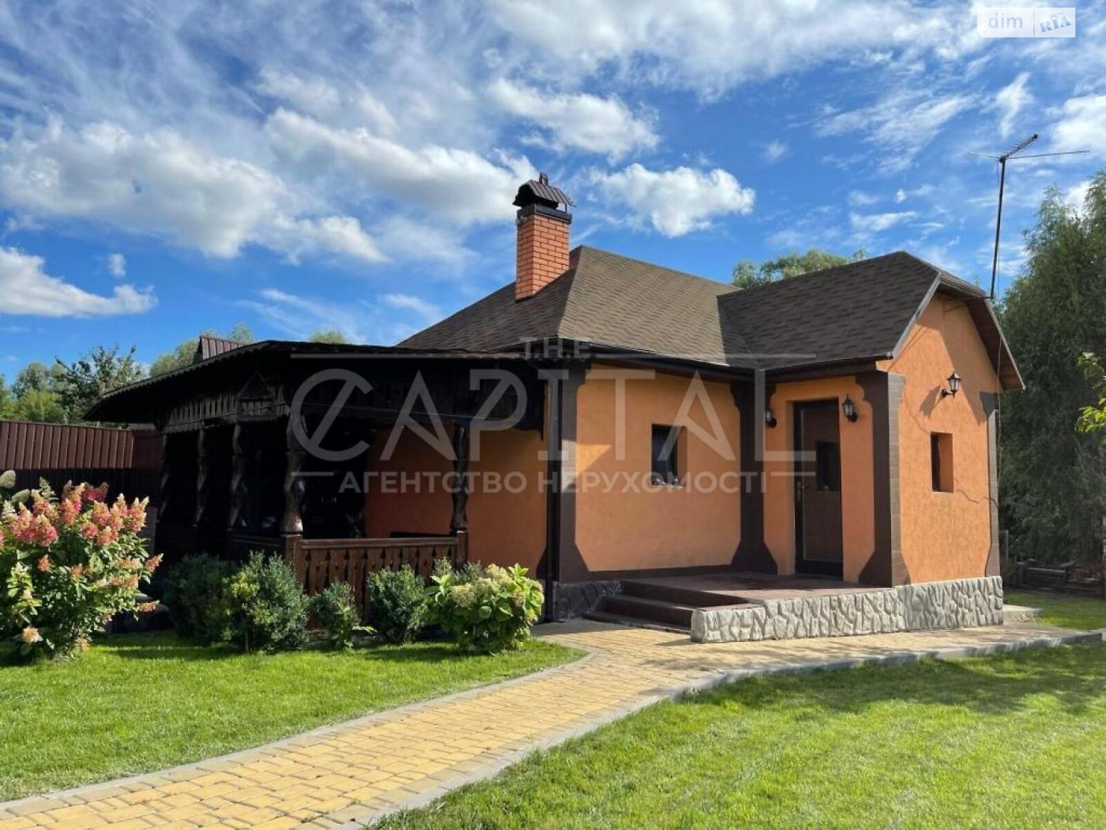 триповерховий будинок з верандою, 360 кв. м, цегла. Продаж в Києві, район Жуляни фото 1 триповерховий будинок з верандою, 360 кв. м, цегла. Продаж в Києві, район Жуляни фото 1