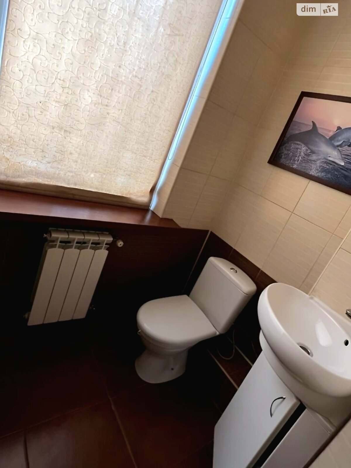 триповерховий будинок з опаленням, 600 кв. м, термоблок. Продаж в Києві, район Жуляни фото 1 триповерховий будинок з опаленням, 600 кв. м, термоблок. Продаж в Києві, район Жуляни фото 1
