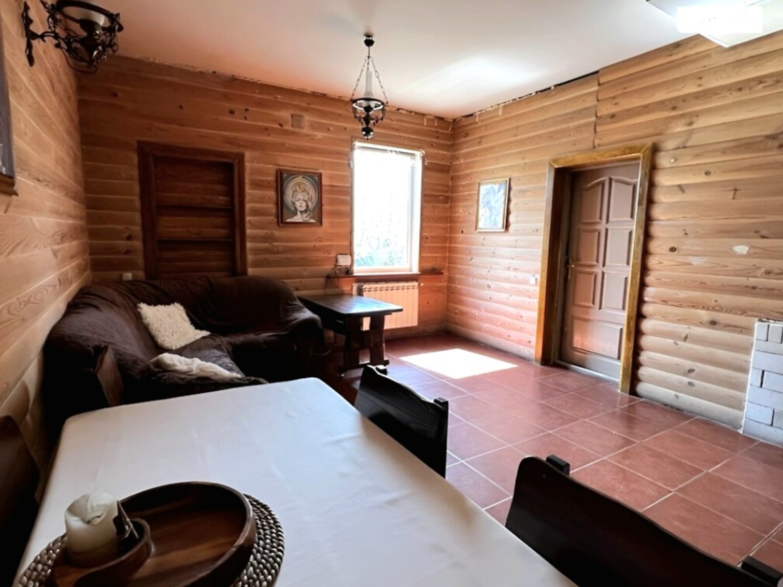 триповерховий будинок з опаленням, 600 кв. м, термоблок. Продаж в Києві, район Жуляни фото 1 триповерховий будинок з опаленням, 600 кв. м, термоблок. Продаж в Києві, район Жуляни фото 1