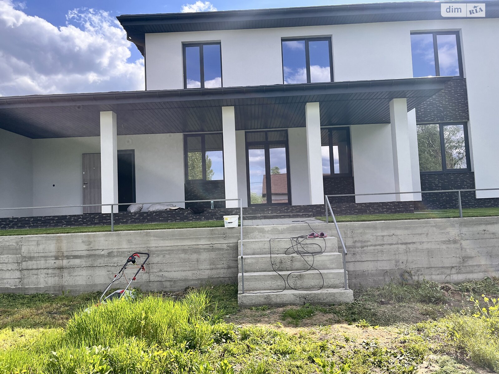 двухэтажный дом с гаражом, 290 кв. м, кирпич. Продажа в Киеве район Жуляны фото 1