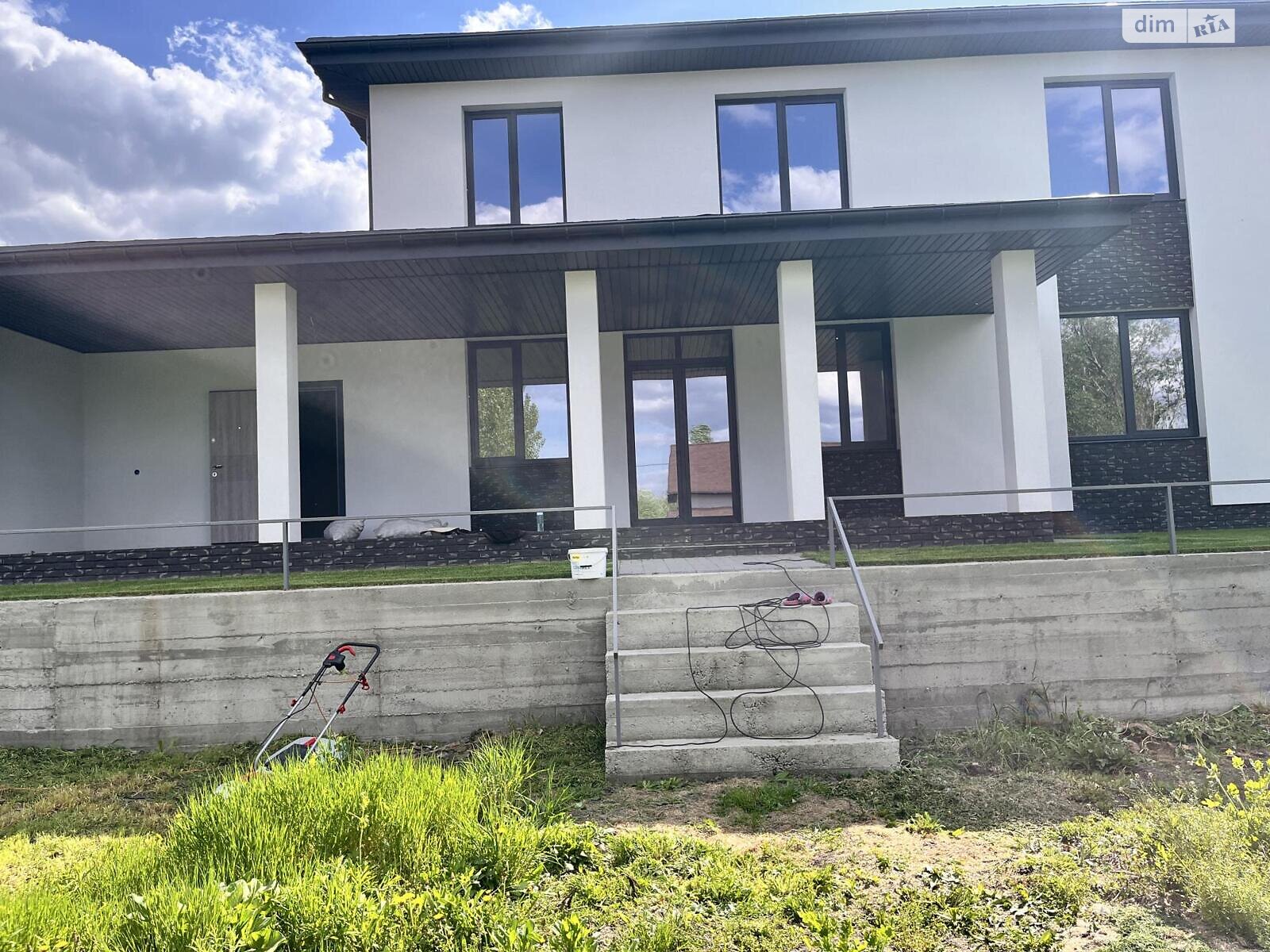 двоповерховий будинок з гаражем, 290 кв. м, цегла. Продаж в Києві, район Жуляни фото 1 двоповерховий будинок з гаражем, 290 кв. м, цегла. Продаж в Києві, район Жуляни фото 1