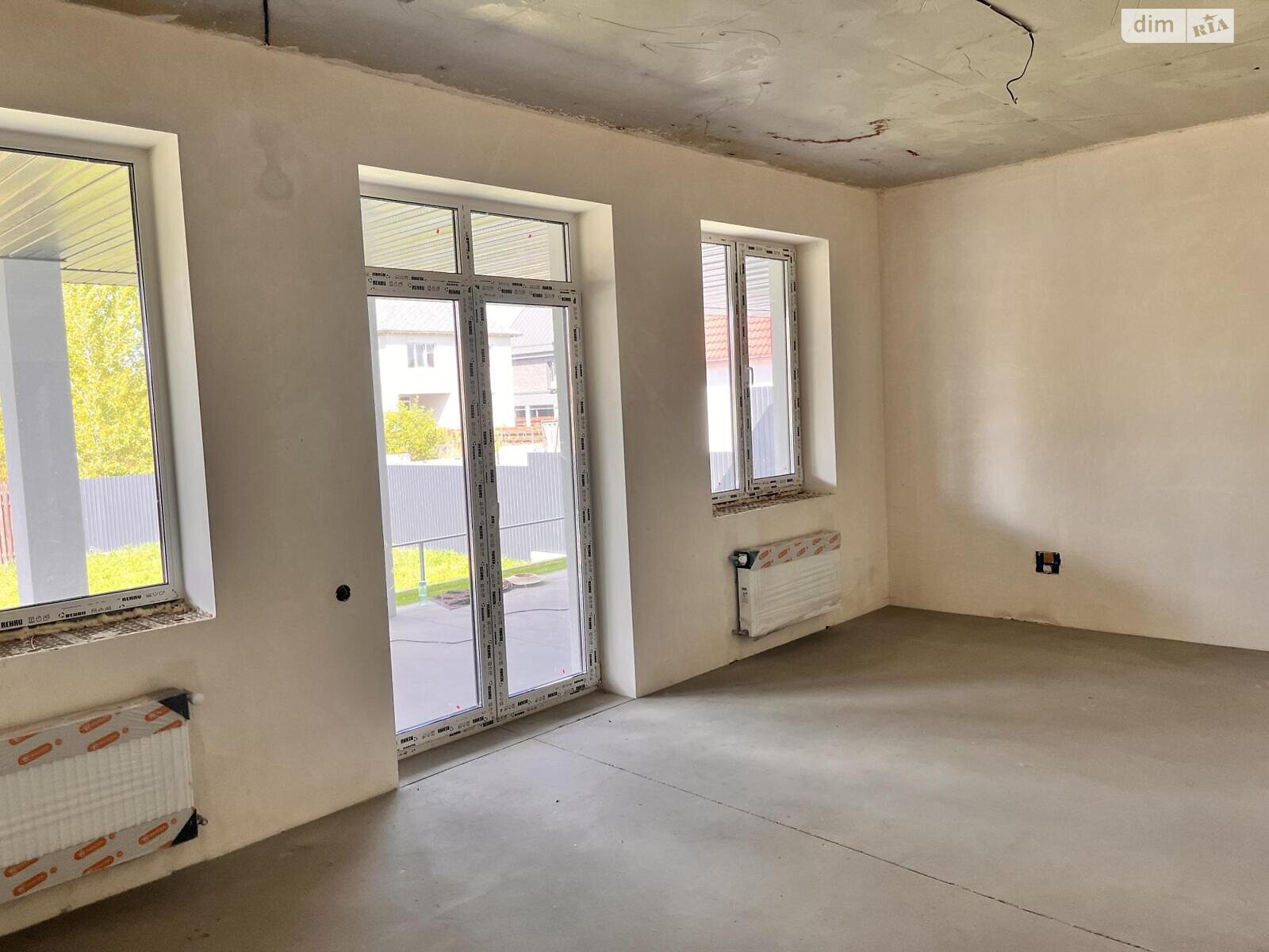 двухэтажный дом с гаражом, 290 кв. м, кирпич. Продажа в Киеве район Жуляны фото 1