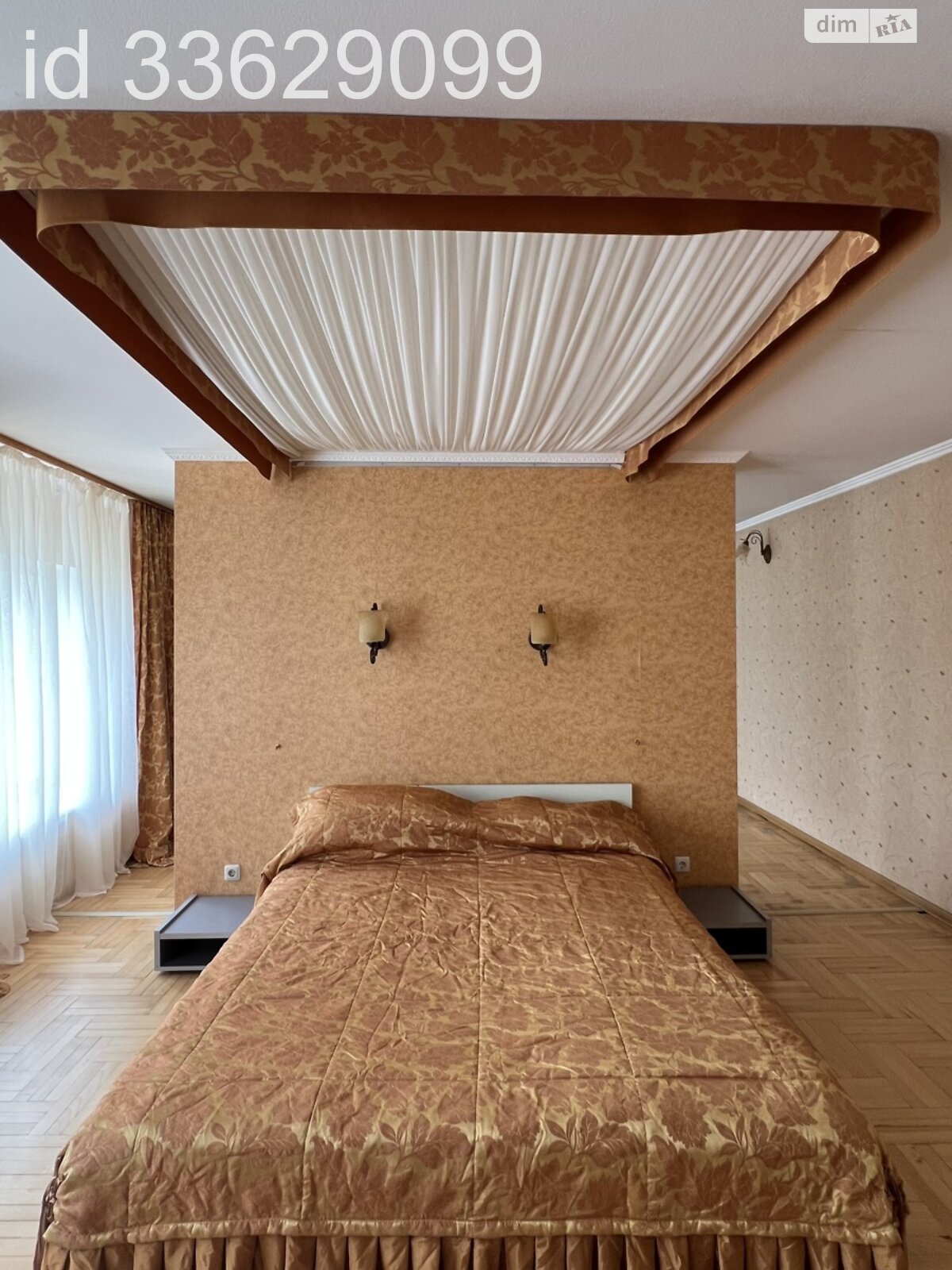 двухэтажный дом с гаражом, 486.8 кв. м, кирпич. Продажа в Киеве район Караваевы Дачи фото 1 двухэтажный дом с гаражом, 486.8 кв. м, кирпич. Продажа в Киеве район Караваевы Дачи фото 1