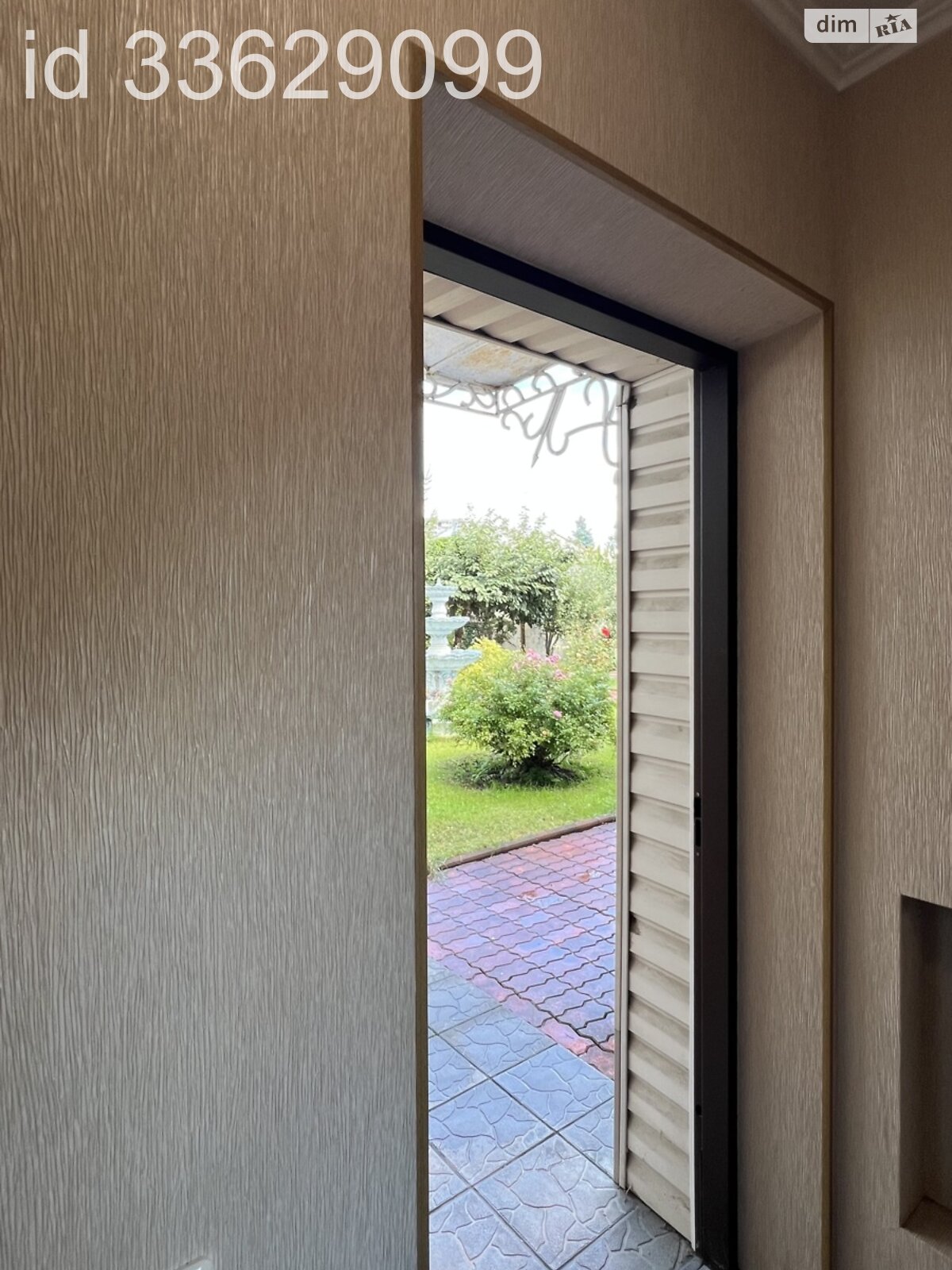 двухэтажный дом с гаражом, 486.8 кв. м, кирпич. Продажа в Киеве район Караваевы Дачи фото 1 двухэтажный дом с гаражом, 486.8 кв. м, кирпич. Продажа в Киеве район Караваевы Дачи фото 1