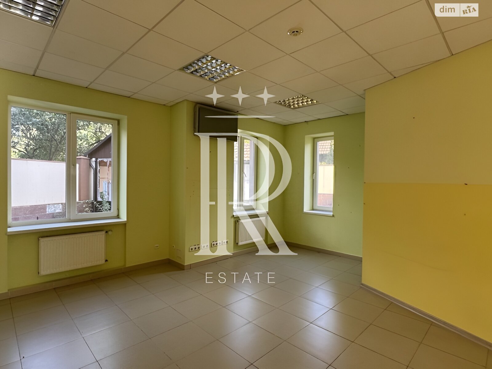 триповерховий будинок з верандою, 928.4 кв. м, цегла. Продаж в Києві, район Караваєві Дачі фото 1 триповерховий будинок з верандою, 928.4 кв. м, цегла. Продаж в Києві, район Караваєві Дачі фото 1