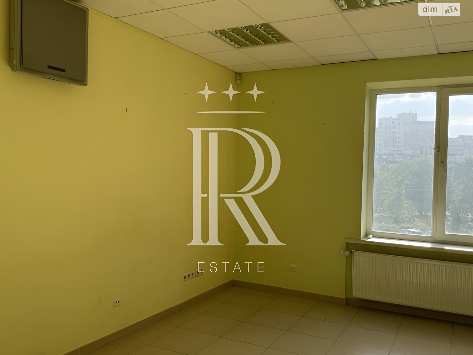 триповерховий будинок з верандою, 928.4 кв. м, цегла. Продаж в Києві, район Караваєві Дачі фото 1 триповерховий будинок з верандою, 928.4 кв. м, цегла. Продаж в Києві, район Караваєві Дачі фото 1