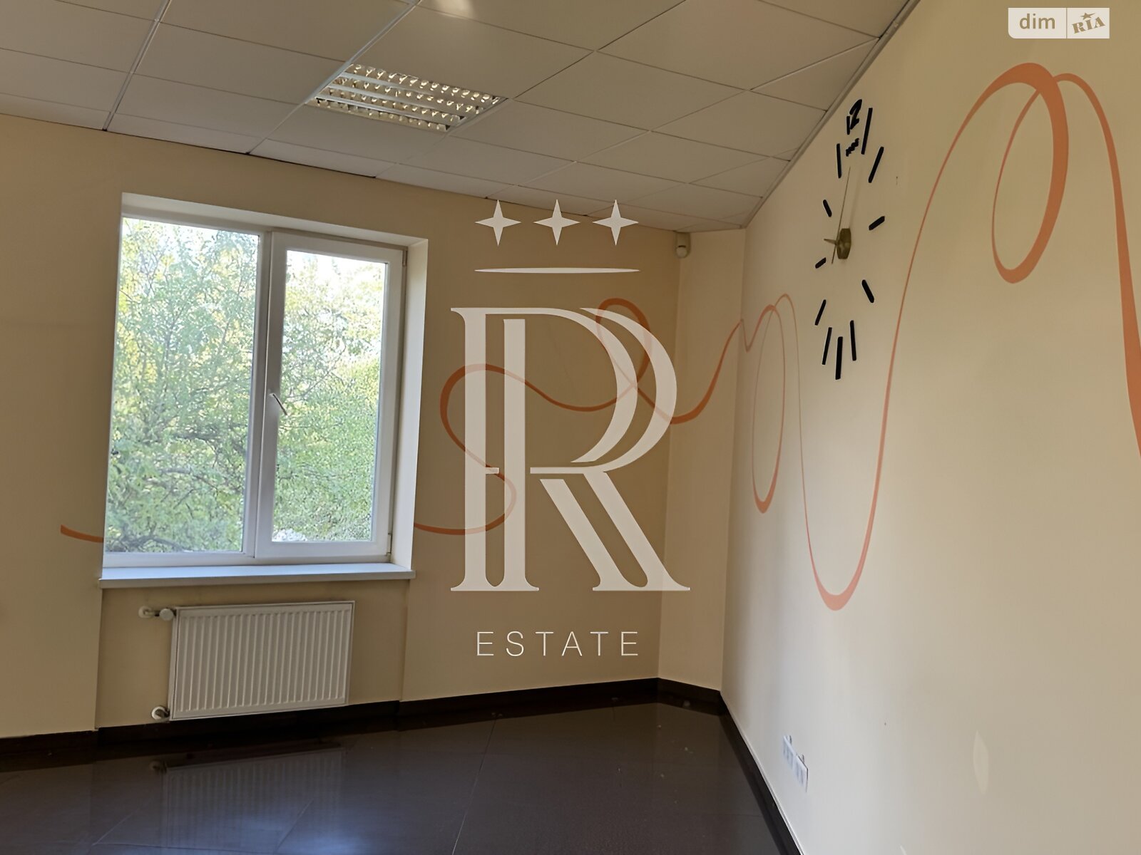 триповерховий будинок з верандою, 928.4 кв. м, цегла. Продаж в Києві, район Караваєві Дачі фото 1 триповерховий будинок з верандою, 928.4 кв. м, цегла. Продаж в Києві, район Караваєві Дачі фото 1