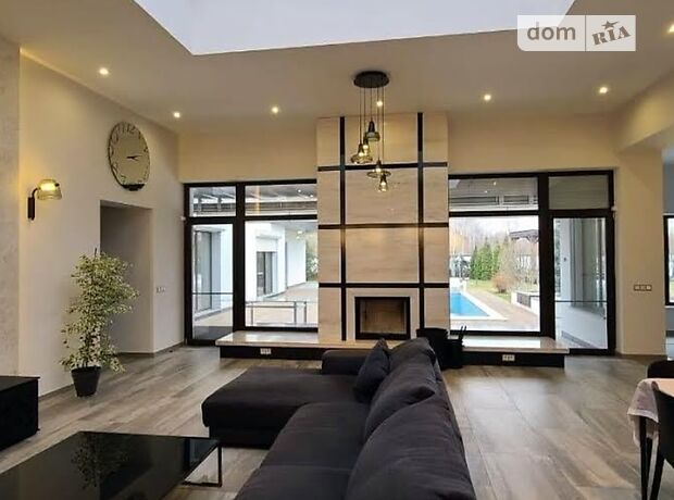 одноэтажный дом с камином, 320 кв. м, кирпич. Продажа в Киеве район Конча-Заспа фото 1 одноэтажный дом с камином, 320 кв. м, кирпич. Продажа в Киеве район Конча-Заспа фото 1