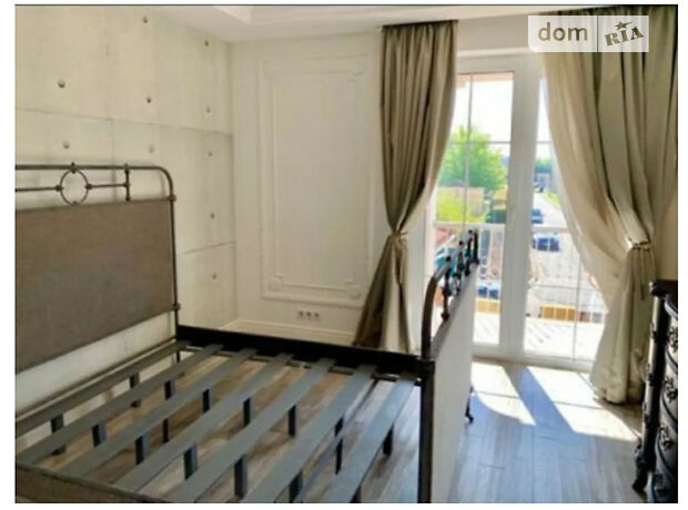двоповерховий будинок з каміном, 340 кв. м, кирпич. Продаж в Києві, район Конча-Заспа фото 1 двоповерховий будинок з каміном, 340 кв. м, кирпич. Продаж в Києві, район Конча-Заспа фото 1