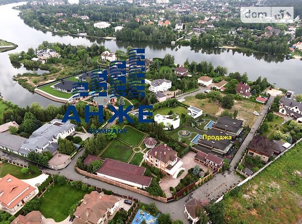 двоповерховий будинок з каміном, 350 кв. м, кирпич. Продаж в Києві, район Конча-Заспа фото 1 двоповерховий будинок з каміном, 350 кв. м, кирпич. Продаж в Києві, район Конча-Заспа фото 1