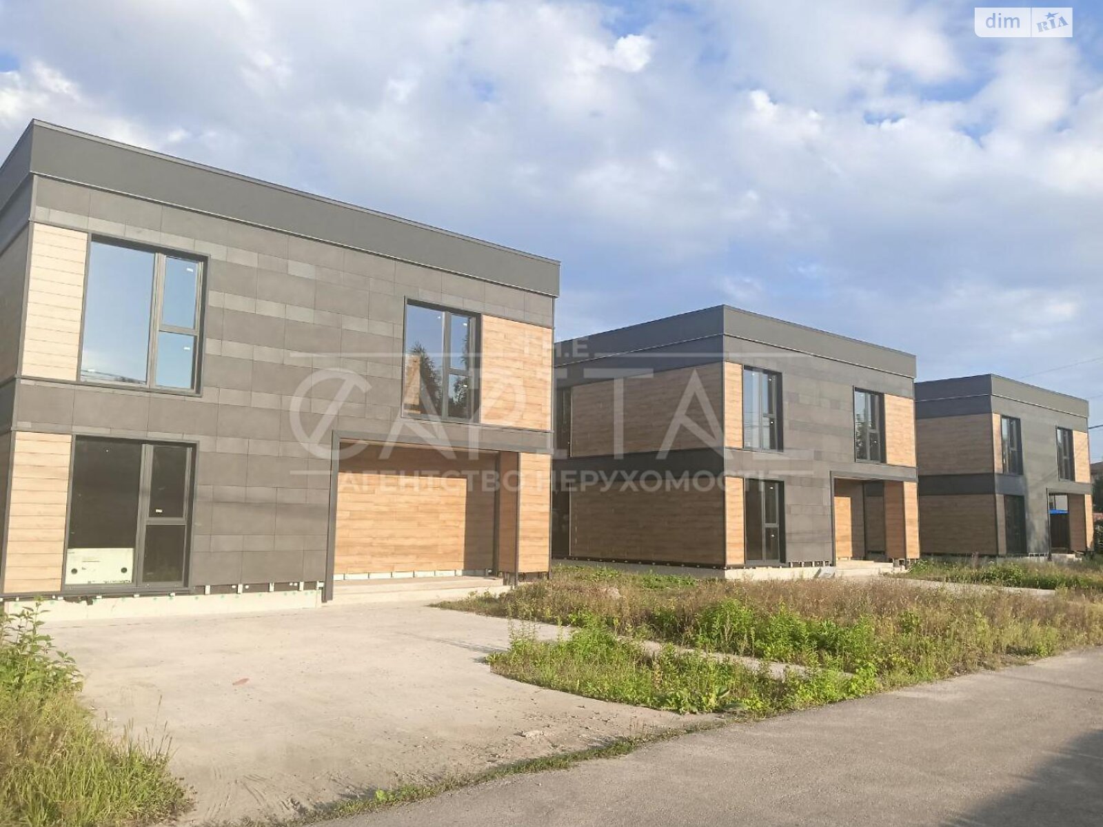 двухэтажный дом, 170 кв. м, кирпич. Продажа в Киеве фото 1 двухэтажный дом, 170 кв. м, кирпич. Продажа в Киеве фото 1