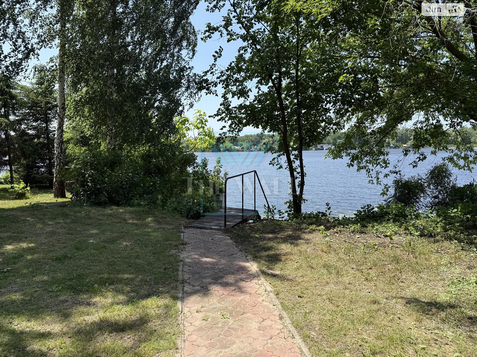 трехэтажный дом, 157.2 кв. м, кирпич. Продажа в Киеве район Корчеватое фото 1 трехэтажный дом, 157.2 кв. м, кирпич. Продажа в Киеве район Корчеватое фото 1