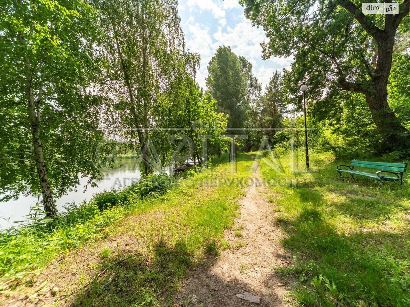 двухэтажный дом с гаражом, 502 кв. м, кирпич. Продажа в Киеве район Корчеватое фото 1