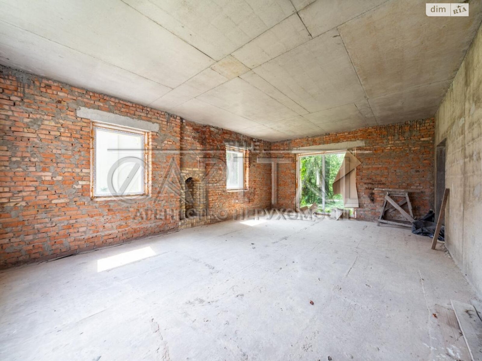 двухэтажный дом с гаражом, 502 кв. м, кирпич. Продажа в Киеве район Корчеватое фото 1