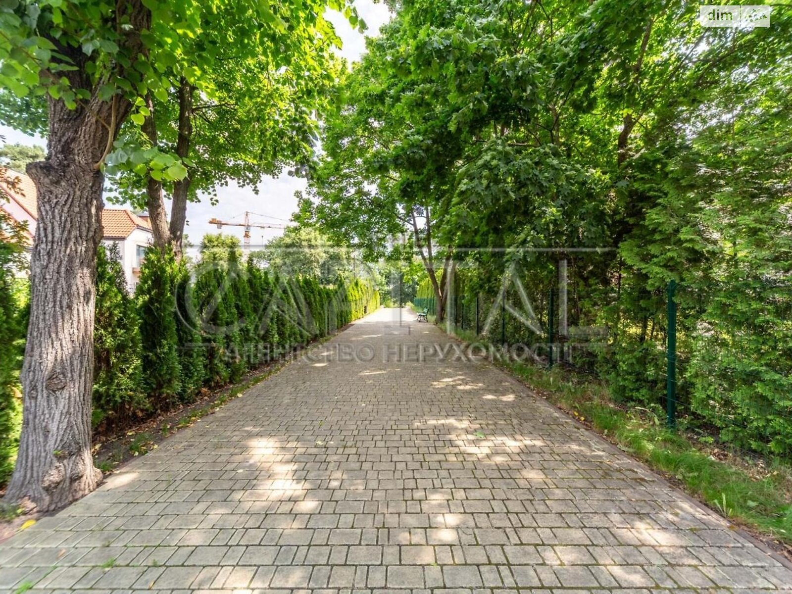 двухэтажный дом с гаражом, 502 кв. м, кирпич. Продажа в Киеве район Корчеватое фото 1