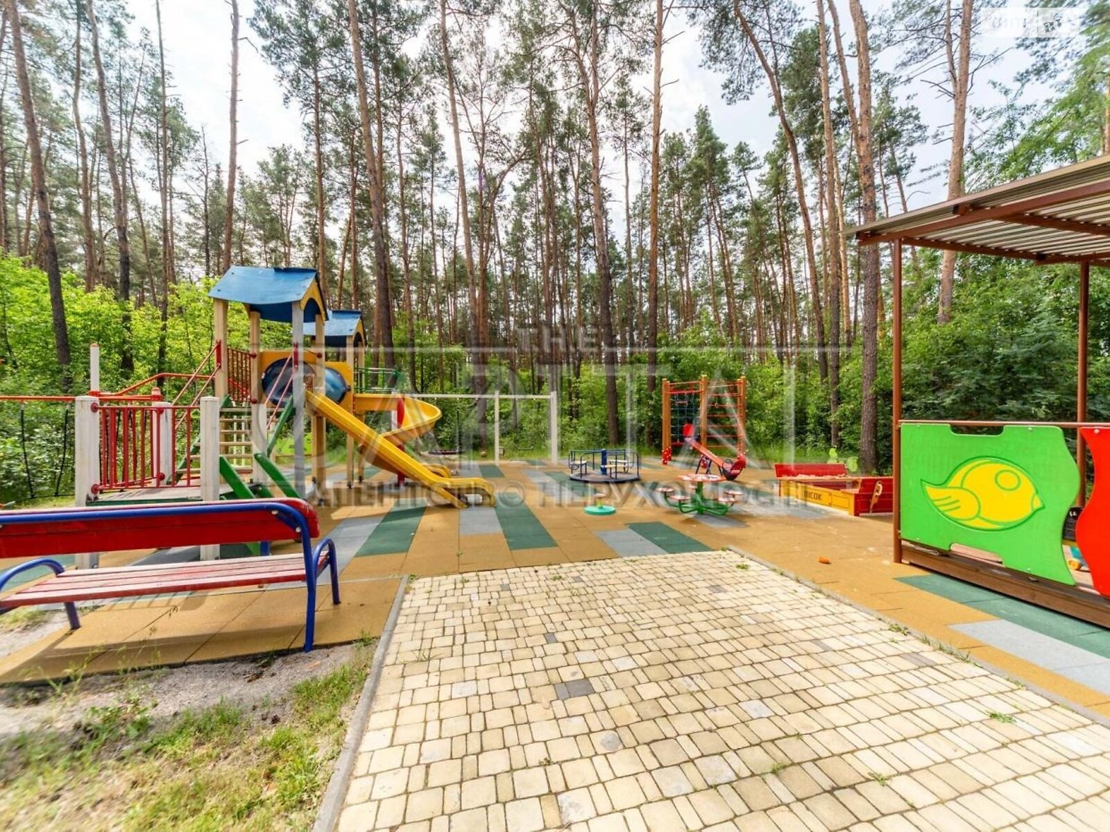 двухэтажный дом с гаражом, 502 кв. м, кирпич. Продажа в Киеве район Корчеватое фото 1