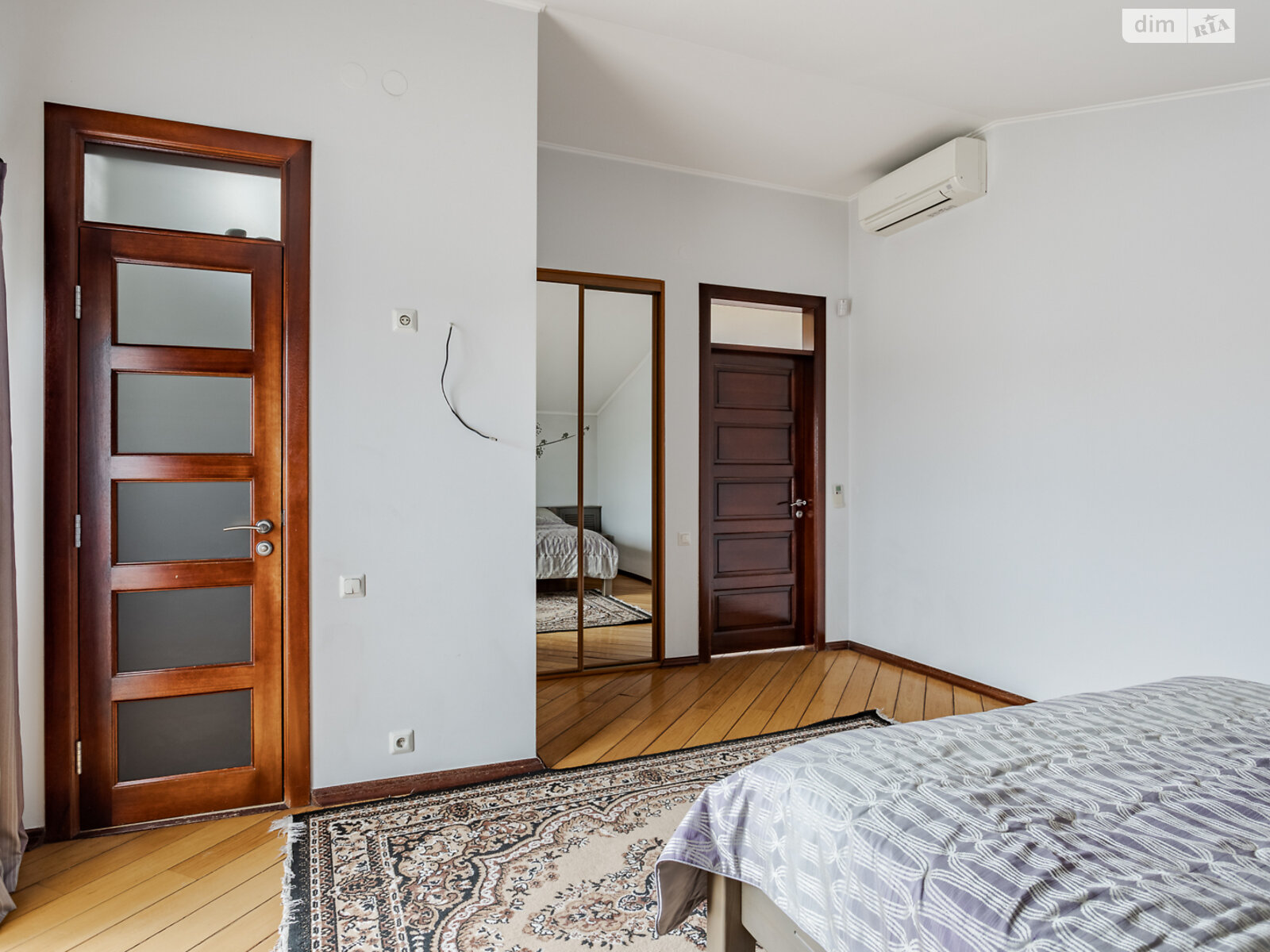 двоповерховий будинок, 453.9 кв. м, цегла. Продаж в Києві, район Куренівка фото 1 двоповерховий будинок, 453.9 кв. м, цегла. Продаж в Києві, район Куренівка фото 1