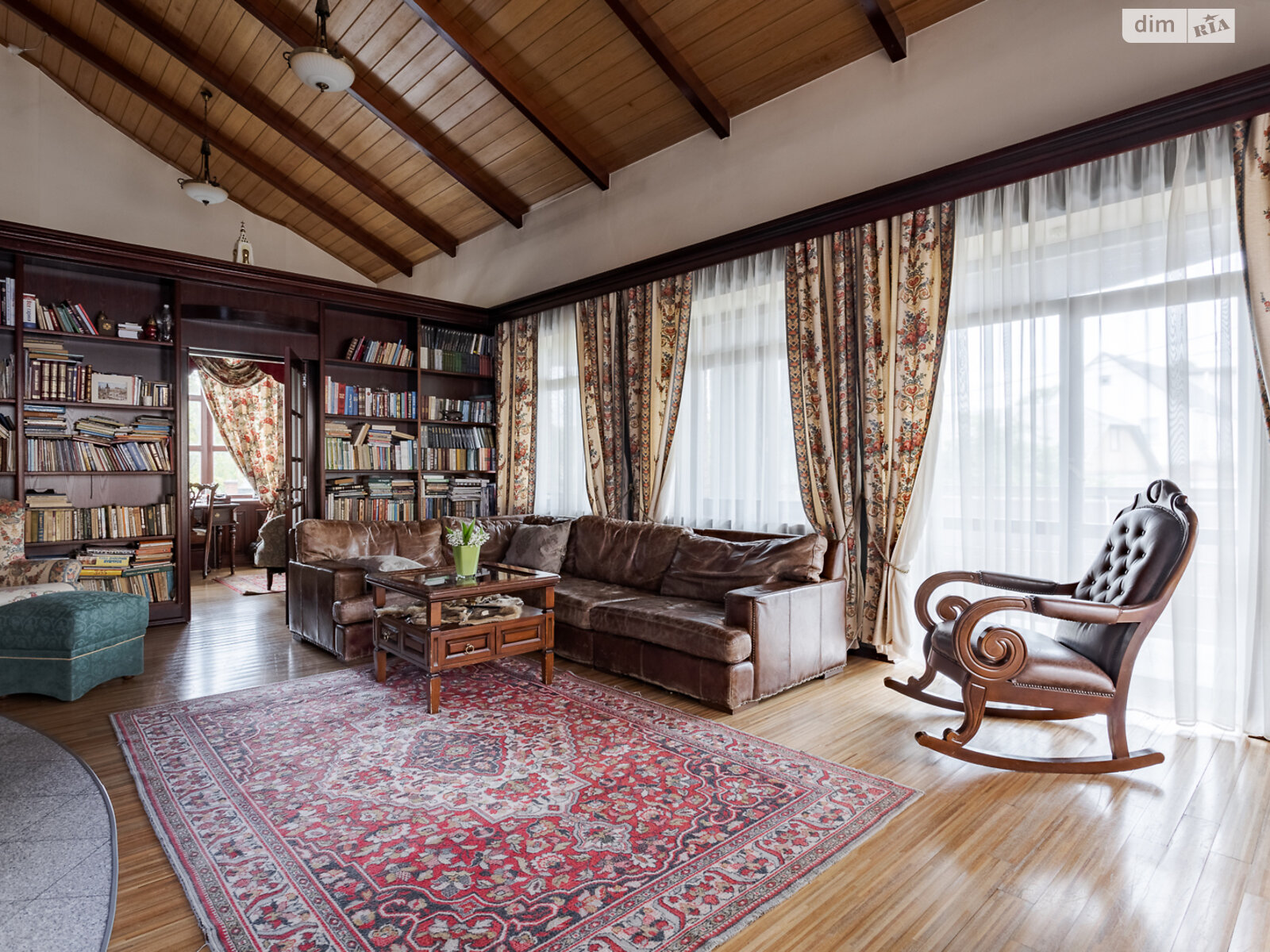 двоповерховий будинок, 453.9 кв. м, цегла. Продаж в Києві, район Куренівка фото 1 двоповерховий будинок, 453.9 кв. м, цегла. Продаж в Києві, район Куренівка фото 1