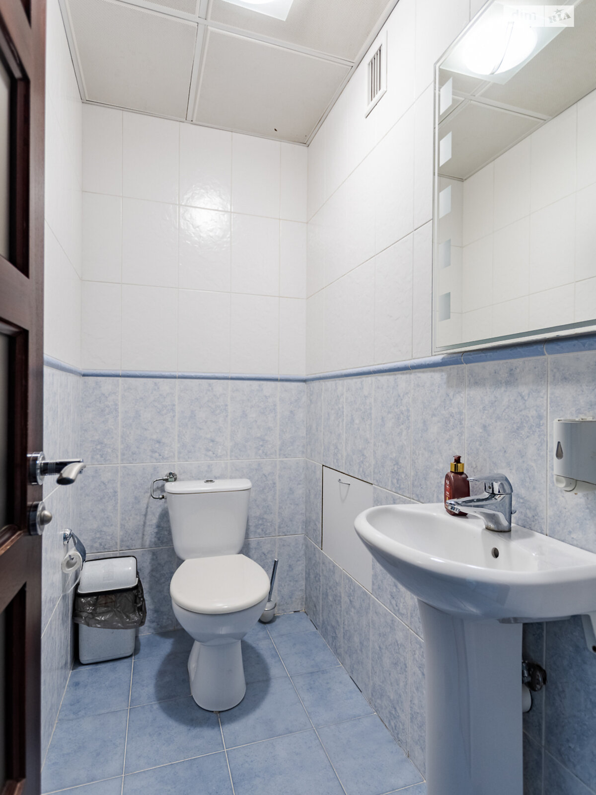 двоповерховий будинок, 453.9 кв. м, цегла. Продаж в Києві, район Куренівка фото 1 двоповерховий будинок, 453.9 кв. м, цегла. Продаж в Києві, район Куренівка фото 1