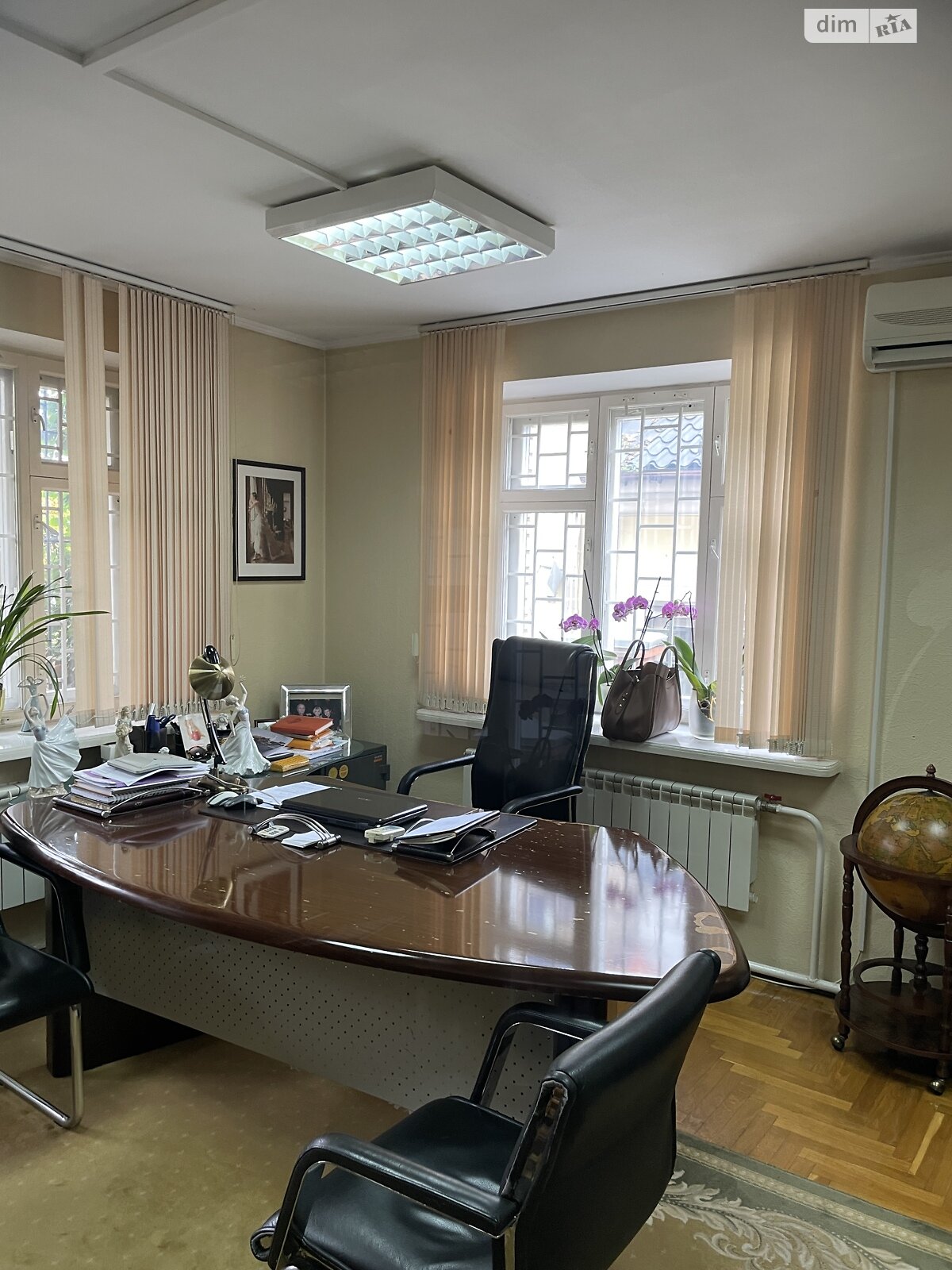 трехэтажный дом с отоплением, 407.9 кв. м, кирпич. Продажа в Киеве район Куреневка фото 1 трехэтажный дом с отоплением, 407.9 кв. м, кирпич. Продажа в Киеве район Куреневка фото 1