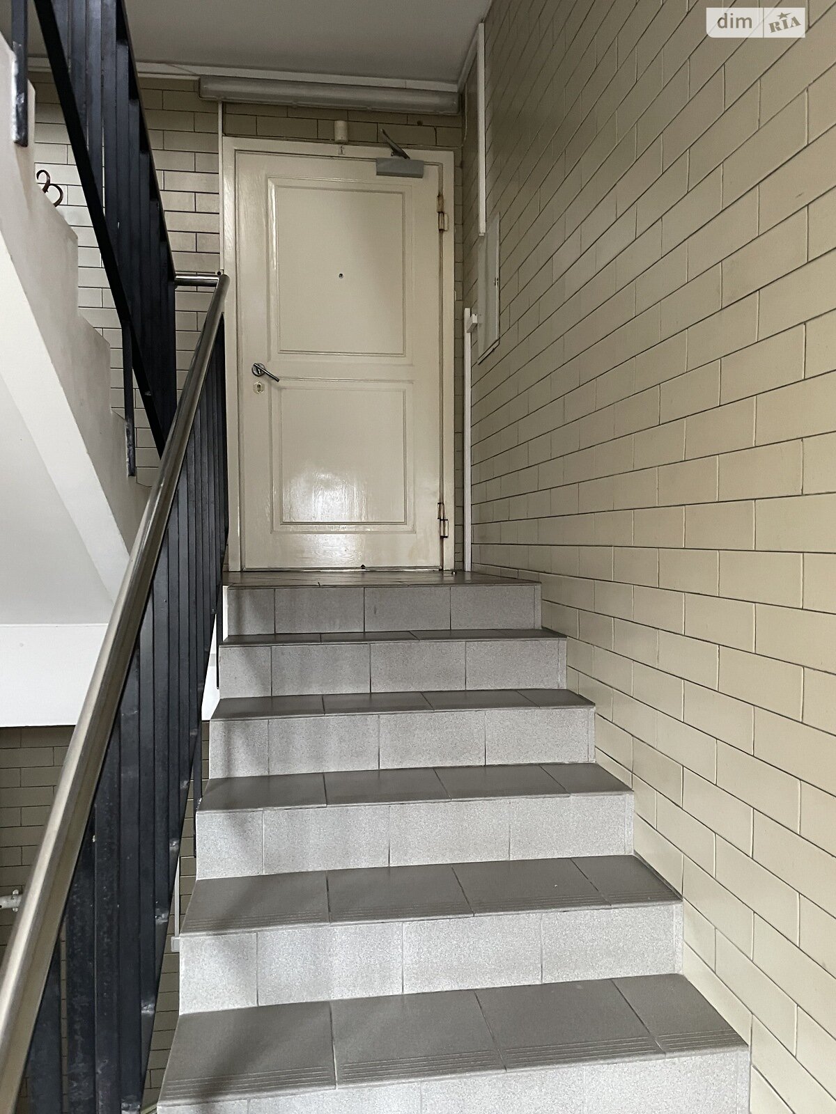 трехэтажный дом с отоплением, 407.9 кв. м, кирпич. Продажа в Киеве район Куреневка фото 1 трехэтажный дом с отоплением, 407.9 кв. м, кирпич. Продажа в Киеве район Куреневка фото 1