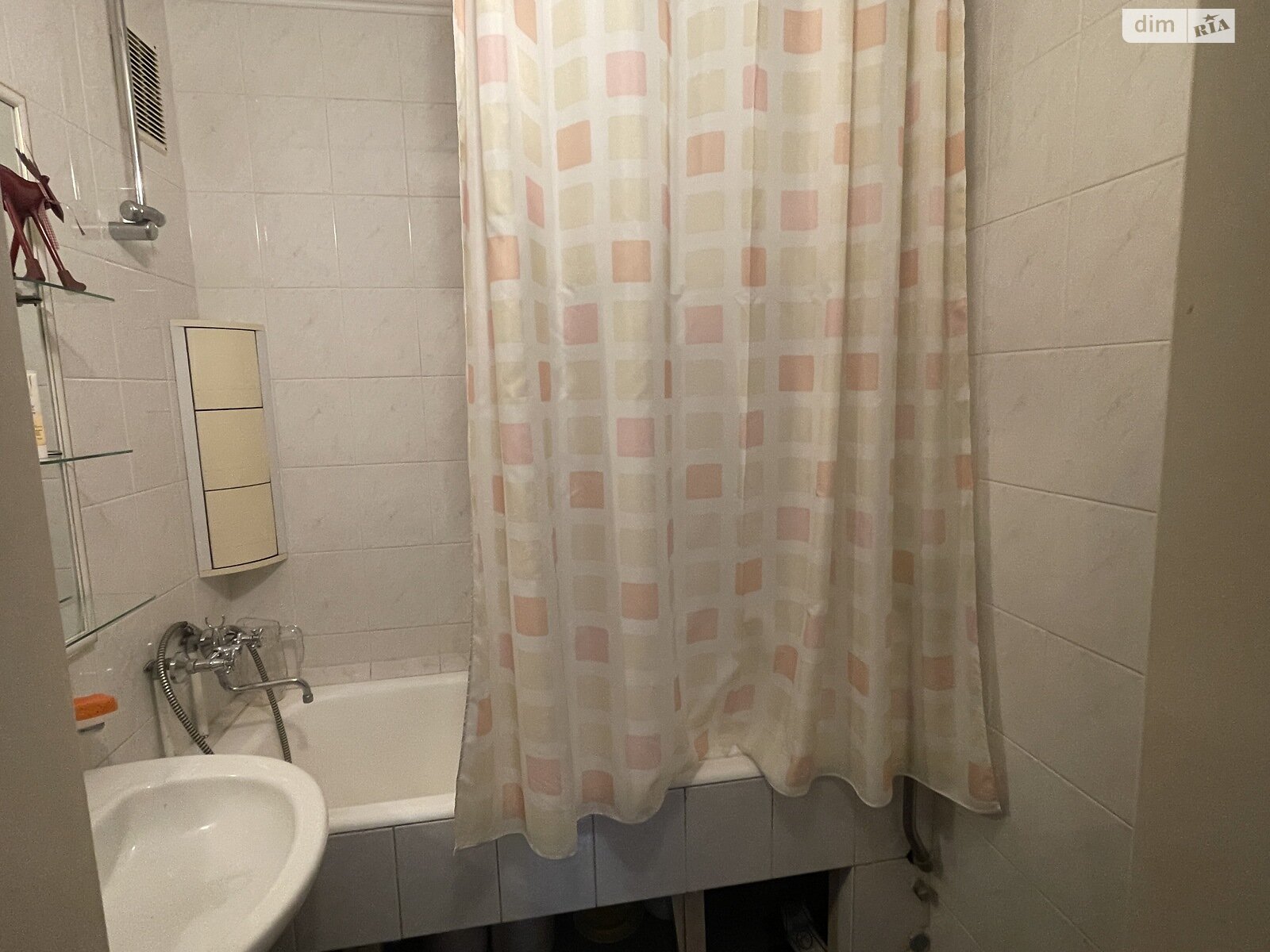 трехэтажный дом с отоплением, 407.9 кв. м, кирпич. Продажа в Киеве район Куреневка фото 1 трехэтажный дом с отоплением, 407.9 кв. м, кирпич. Продажа в Киеве район Куреневка фото 1