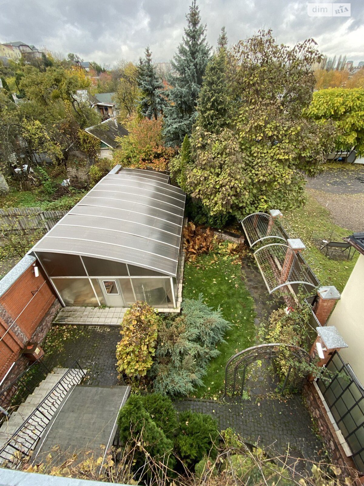 трехэтажный дом с отоплением, 407.9 кв. м, кирпич. Продажа в Киеве район Куреневка фото 1 трехэтажный дом с отоплением, 407.9 кв. м, кирпич. Продажа в Киеве район Куреневка фото 1