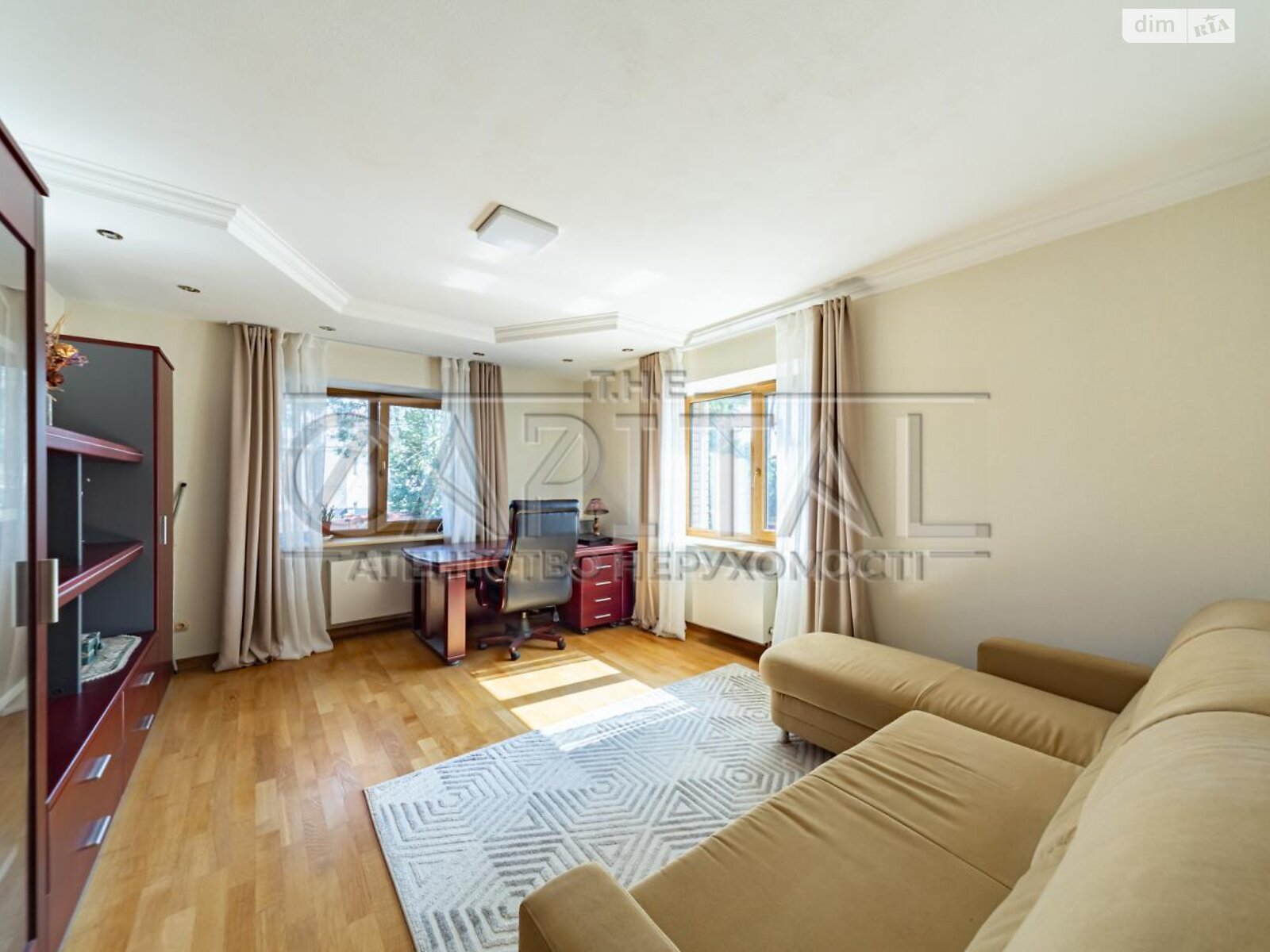 двухэтажный дом с отоплением, 299.3 кв. м, кирпич. Продажа в Киеве фото 1