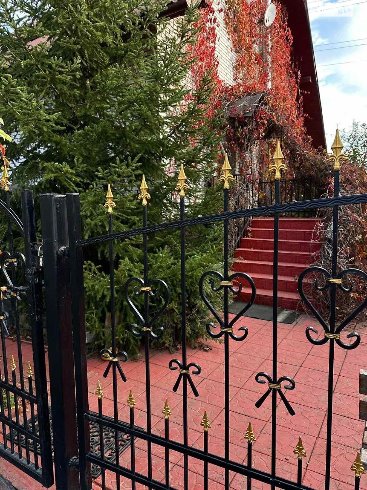 двоповерховий будинок з верандою, 220 кв. м, газобетон. Продаж в Києві, район Оболонський фото 1 двоповерховий будинок з верандою, 220 кв. м, газобетон. Продаж в Києві, район Оболонський фото 1