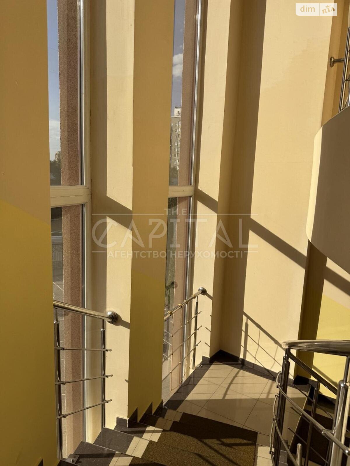 трехэтажный дом, 928.4 кв. м, кирпич. Продажа в Киеве район Липки фото 1 трехэтажный дом, 928.4 кв. м, кирпич. Продажа в Киеве район Липки фото 1