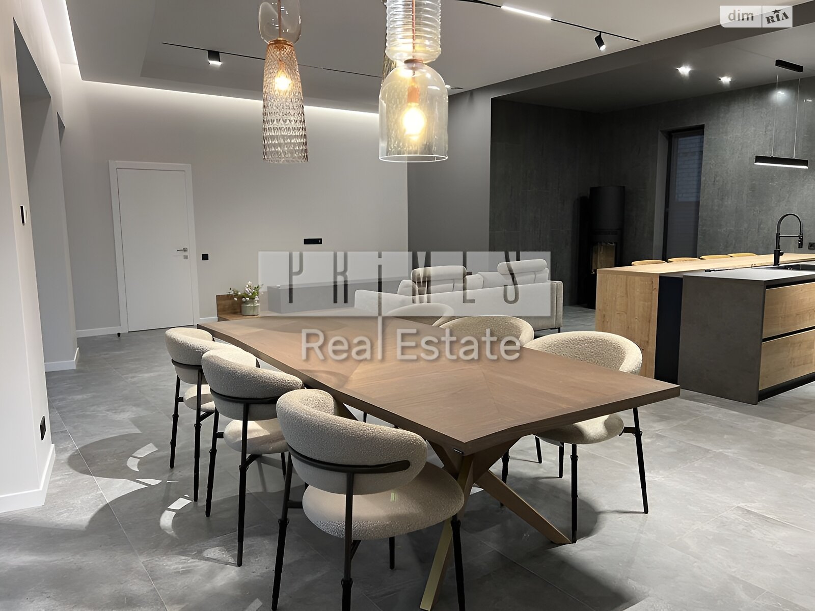 двухэтажный дом с верандой, 242.2 кв. м, кирпич. Продажа в Киеве фото 1 двухэтажный дом с верандой, 242.2 кв. м, кирпич. Продажа в Киеве фото 1