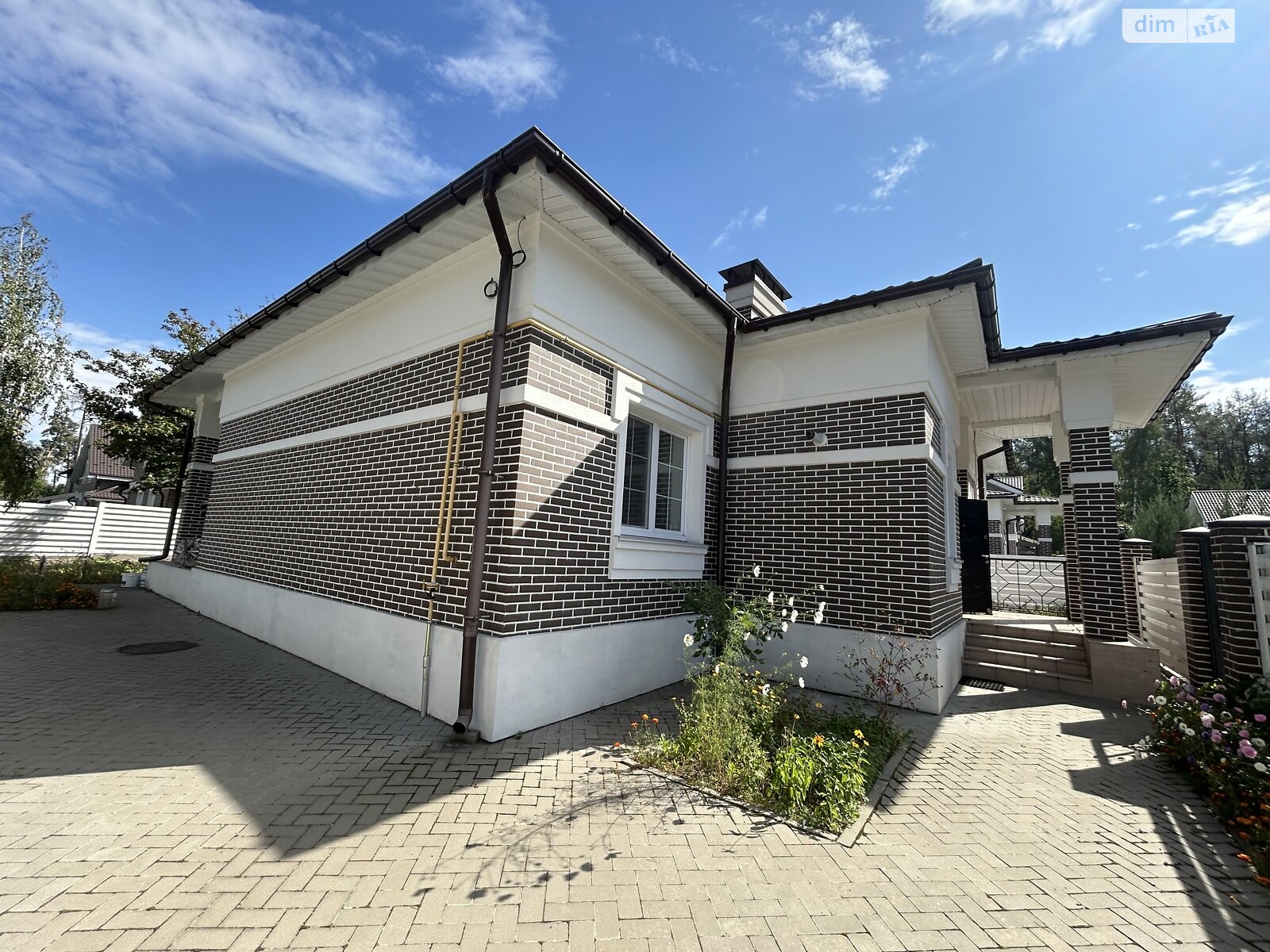 одноповерховий будинок, 120 кв. м, цегла. Продаж у Києві фото 1 одноповерховий будинок, 120 кв. м, цегла. Продаж у Києві фото 1