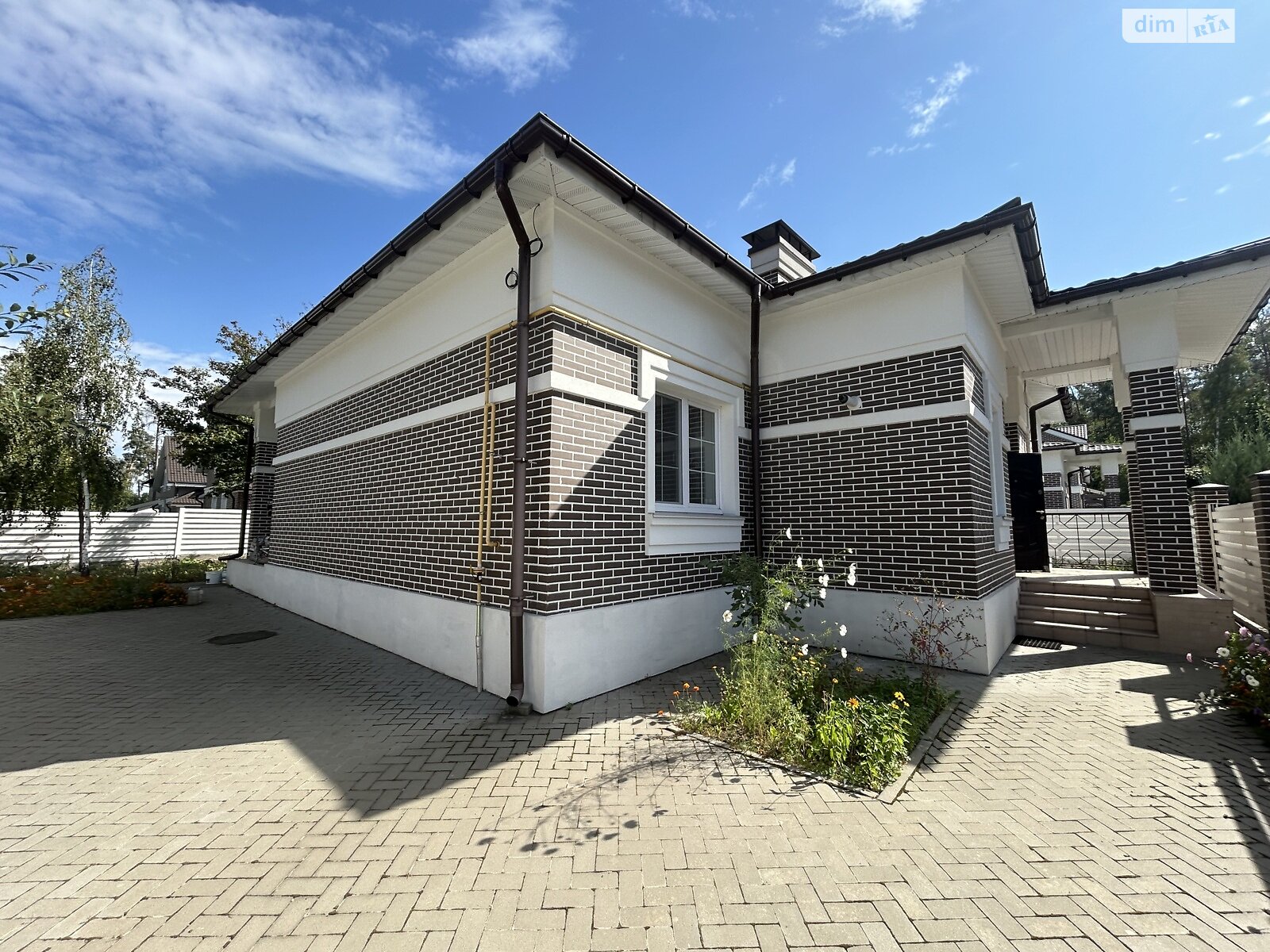 одноповерховий будинок, 120 кв. м, цегла. Продаж у Києві фото 1 одноповерховий будинок, 120 кв. м, цегла. Продаж у Києві фото 1