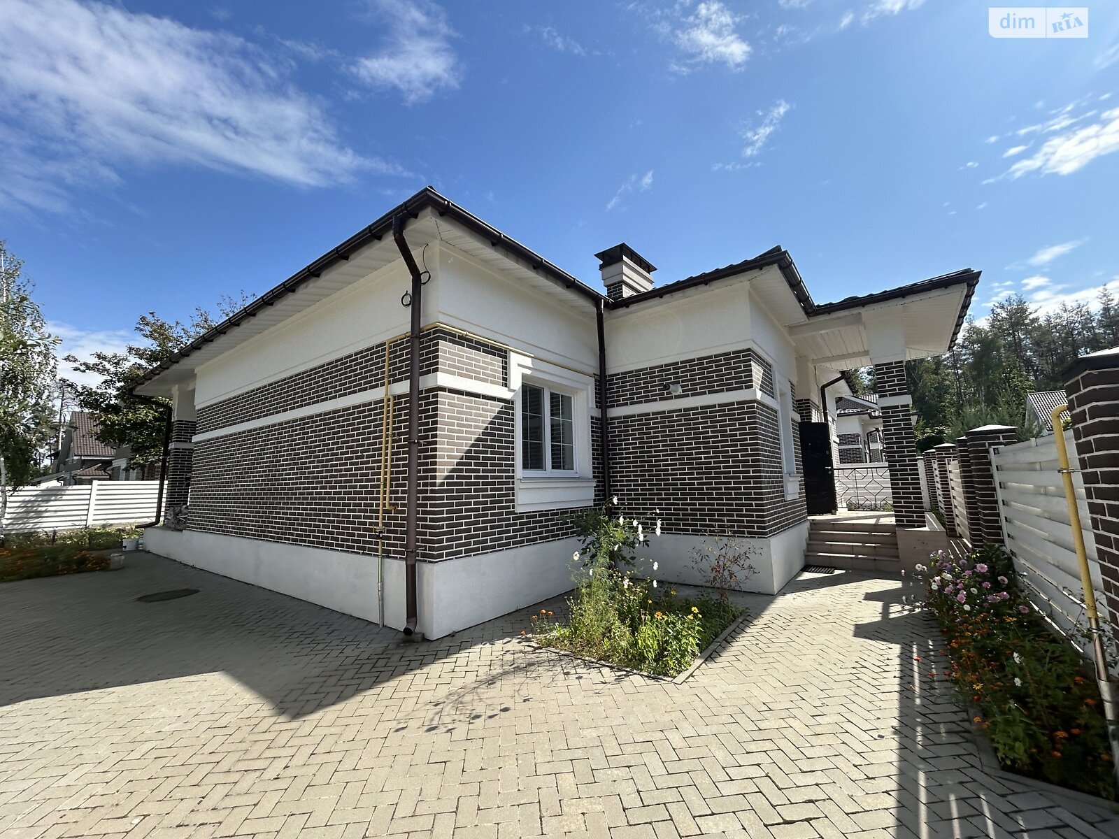 одноповерховий будинок, 120 кв. м, цегла. Продаж у Києві фото 1 одноповерховий будинок, 120 кв. м, цегла. Продаж у Києві фото 1