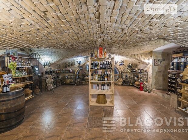 двоповерховий будинок з каміном, 1066 кв. м, цегла. Продаж в Києві, район Поділ фото 1 двоповерховий будинок з каміном, 1066 кв. м, цегла. Продаж в Києві, район Поділ фото 1