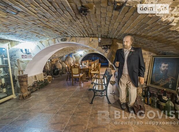 двоповерховий будинок з каміном, 1066 кв. м, цегла. Продаж в Києві, район Поділ фото 1 двоповерховий будинок з каміном, 1066 кв. м, цегла. Продаж в Києві, район Поділ фото 1