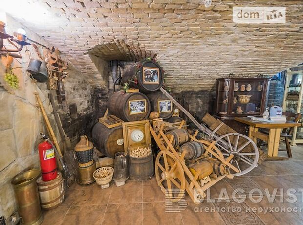 двоповерховий будинок з каміном, 1066 кв. м, цегла. Продаж в Києві, район Поділ фото 1 двоповерховий будинок з каміном, 1066 кв. м, цегла. Продаж в Києві, район Поділ фото 1