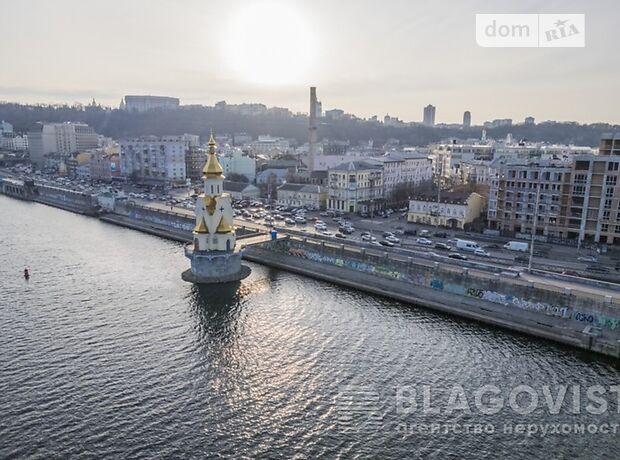 двоповерховий будинок з каміном, 1066 кв. м, цегла. Продаж в Києві, район Поділ фото 1 двоповерховий будинок з каміном, 1066 кв. м, цегла. Продаж в Києві, район Поділ фото 1