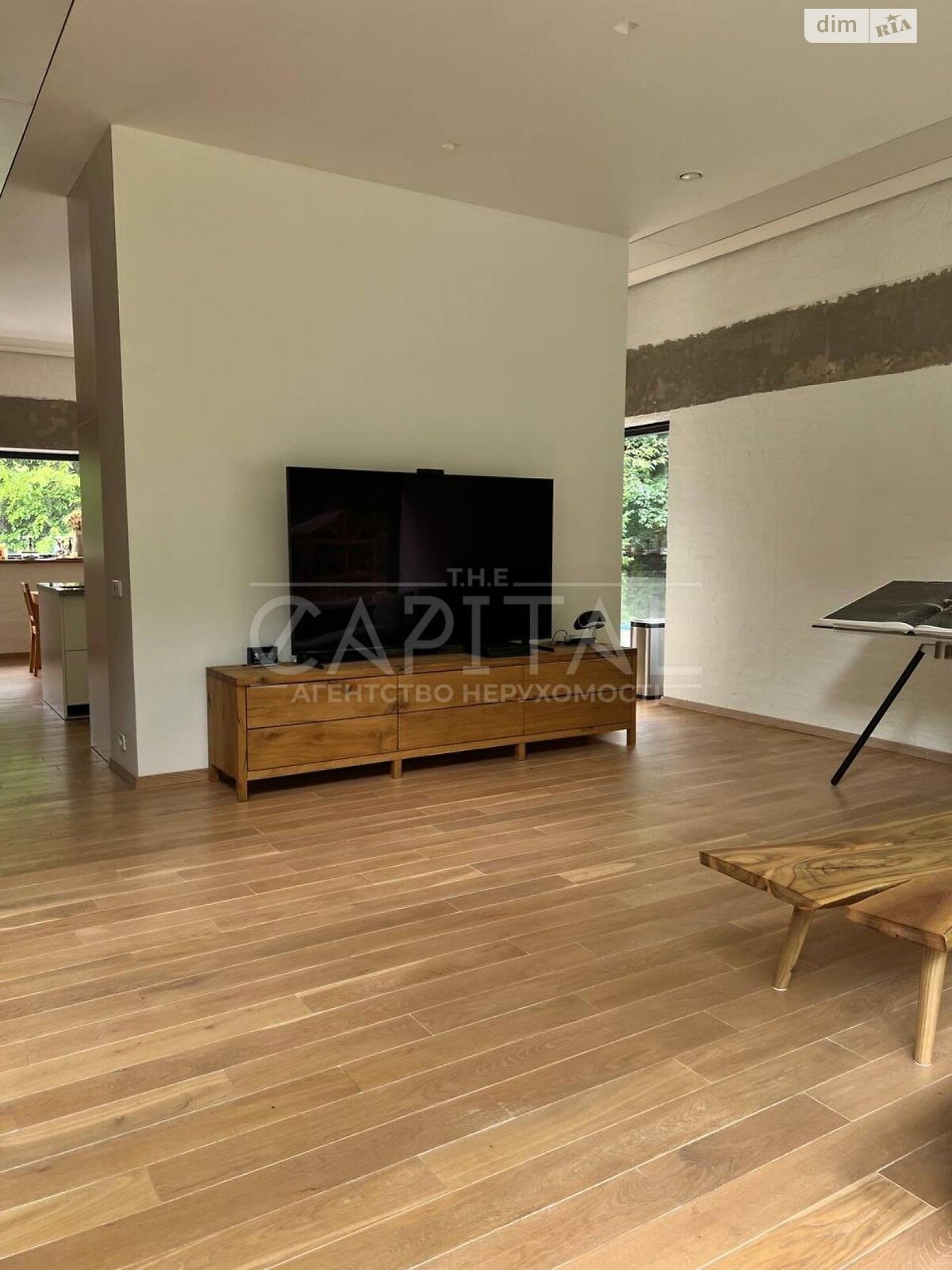 триповерховий будинок, 320 кв. м, цегла. Продаж у Києві фото 1 триповерховий будинок, 320 кв. м, цегла. Продаж у Києві фото 1