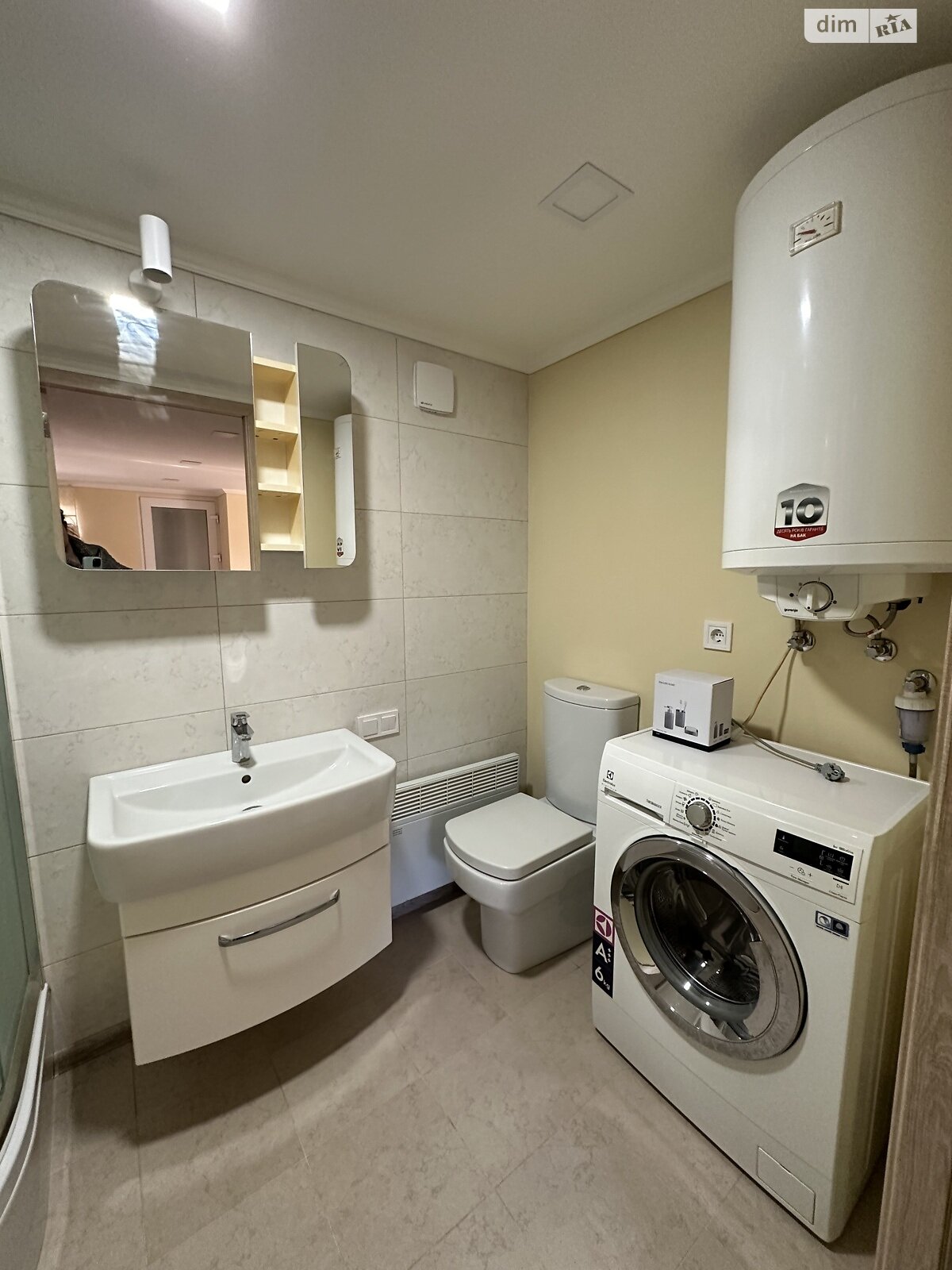двоповерховий будинок, 61 кв. м, цегла. Продаж в Києві, район Нижні сади фото 1 двоповерховий будинок, 61 кв. м, цегла. Продаж в Києві, район Нижні сади фото 1