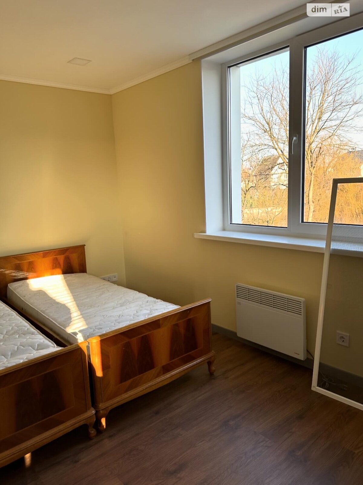 двоповерховий будинок, 61 кв. м, цегла. Продаж в Києві, район Нижні сади фото 1 двоповерховий будинок, 61 кв. м, цегла. Продаж в Києві, район Нижні сади фото 1