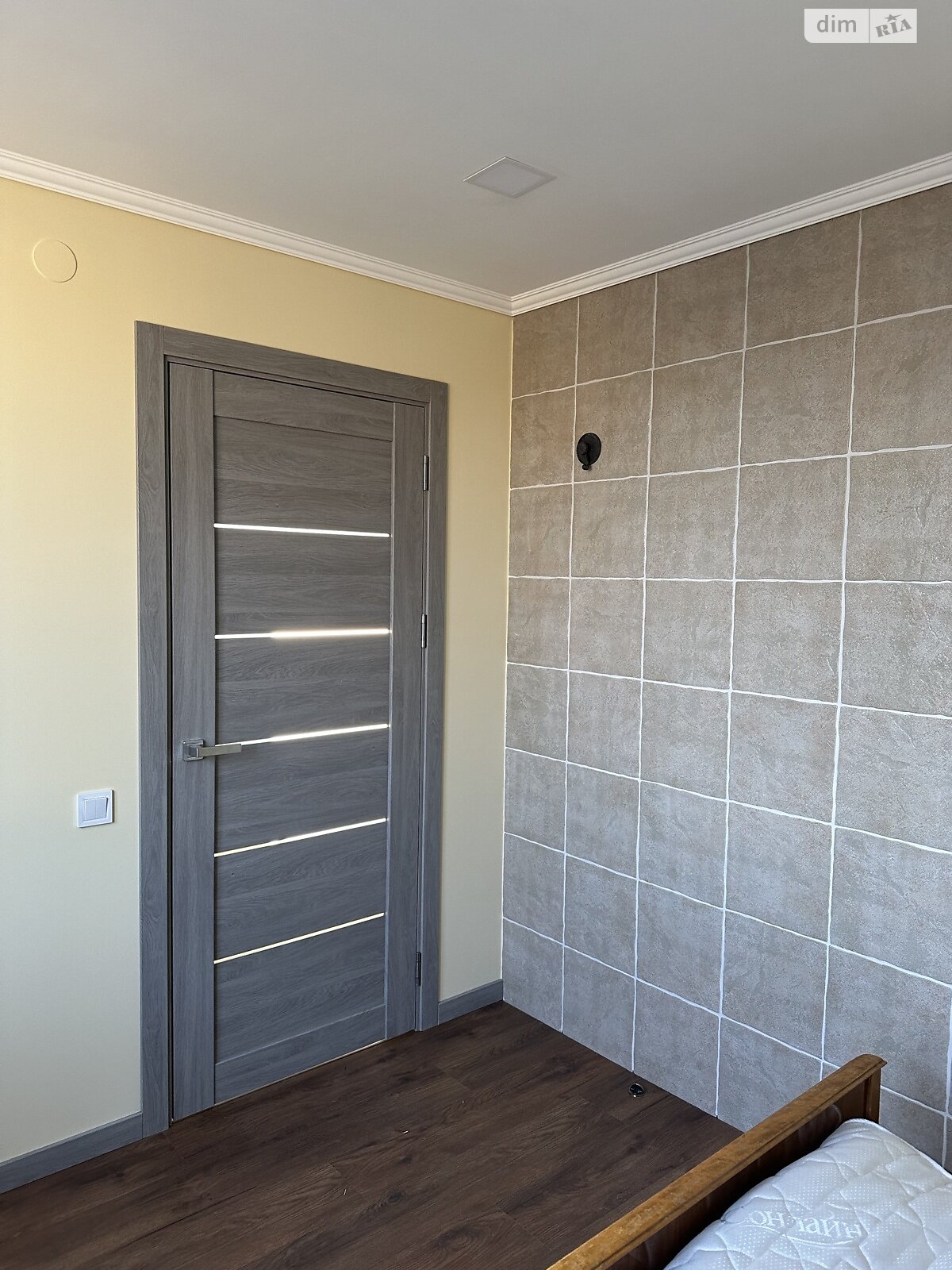 двоповерховий будинок, 61 кв. м, цегла. Продаж в Києві, район Нижні сади фото 1 двоповерховий будинок, 61 кв. м, цегла. Продаж в Києві, район Нижні сади фото 1