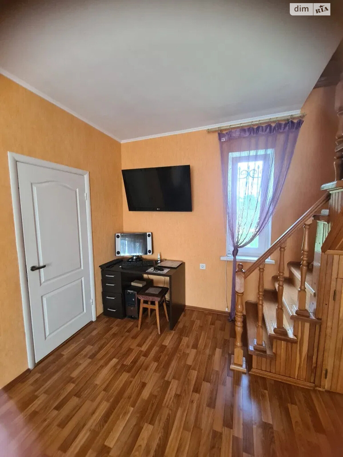 трехэтажный дом с верандой, 115 кв. м, кирпич. Продажа в Киеве район Нижние сады фото 1