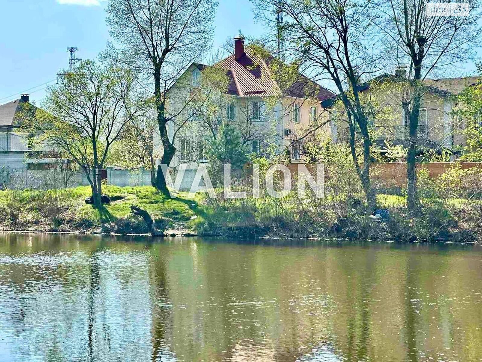 трехэтажный дом с балконом, 452.8 кв. м, кирпич. Продажа в Киеве район Нижние сады фото 1 трехэтажный дом с балконом, 452.8 кв. м, кирпич. Продажа в Киеве район Нижние сады фото 1