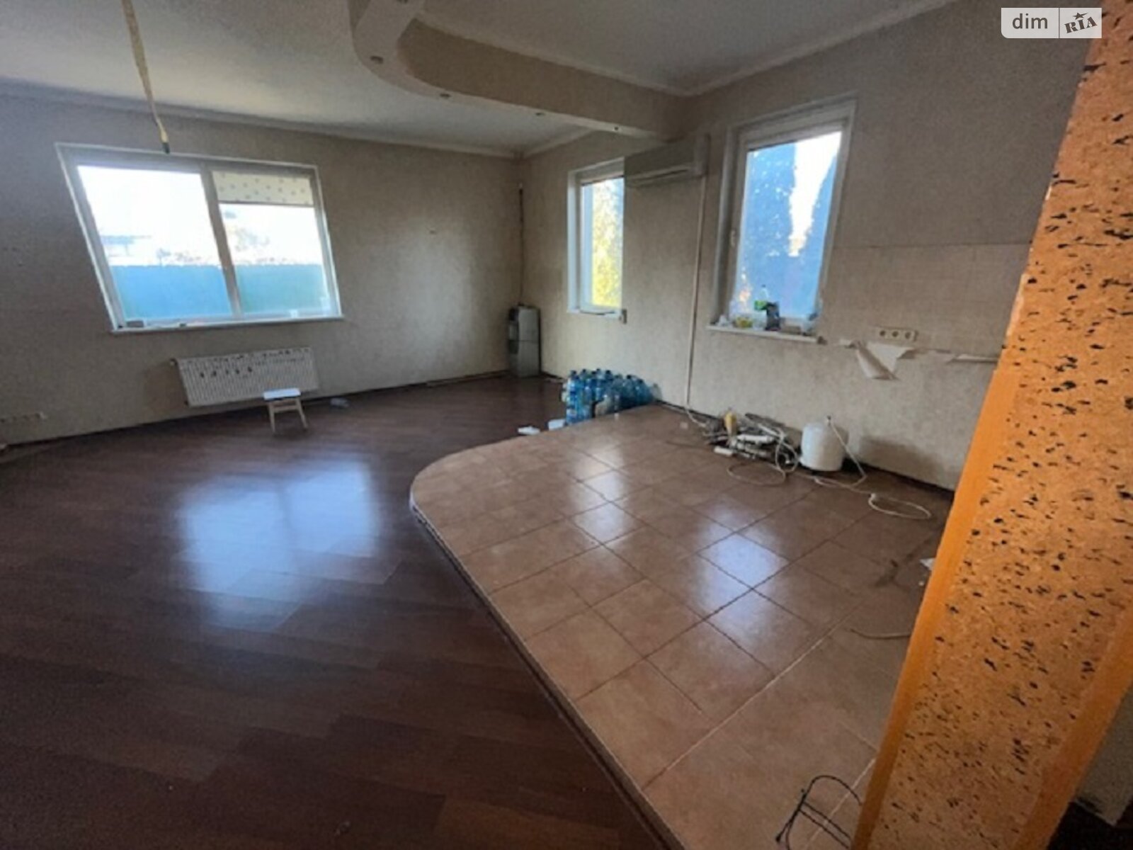 двухэтажный дом, 166 кв. м, кирпич. Продажа в Киеве район Нижние сады фото 1 двухэтажный дом, 166 кв. м, кирпич. Продажа в Киеве район Нижние сады фото 1