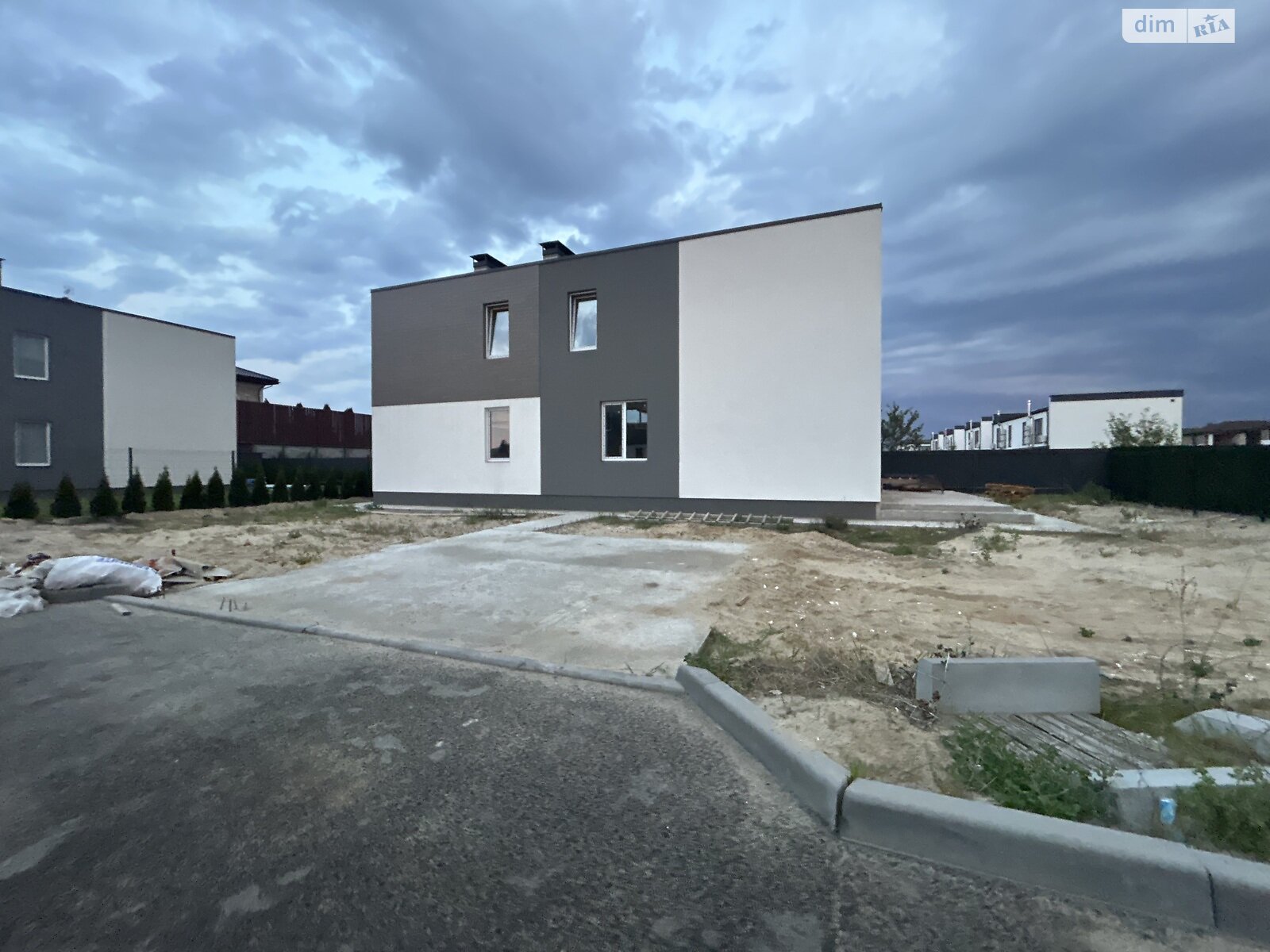 двоповерховий будинок, 200 кв. м, цегла. Продаж в Києві, район Нижні сади фото 1 двоповерховий будинок, 200 кв. м, цегла. Продаж в Києві, район Нижні сади фото 1
